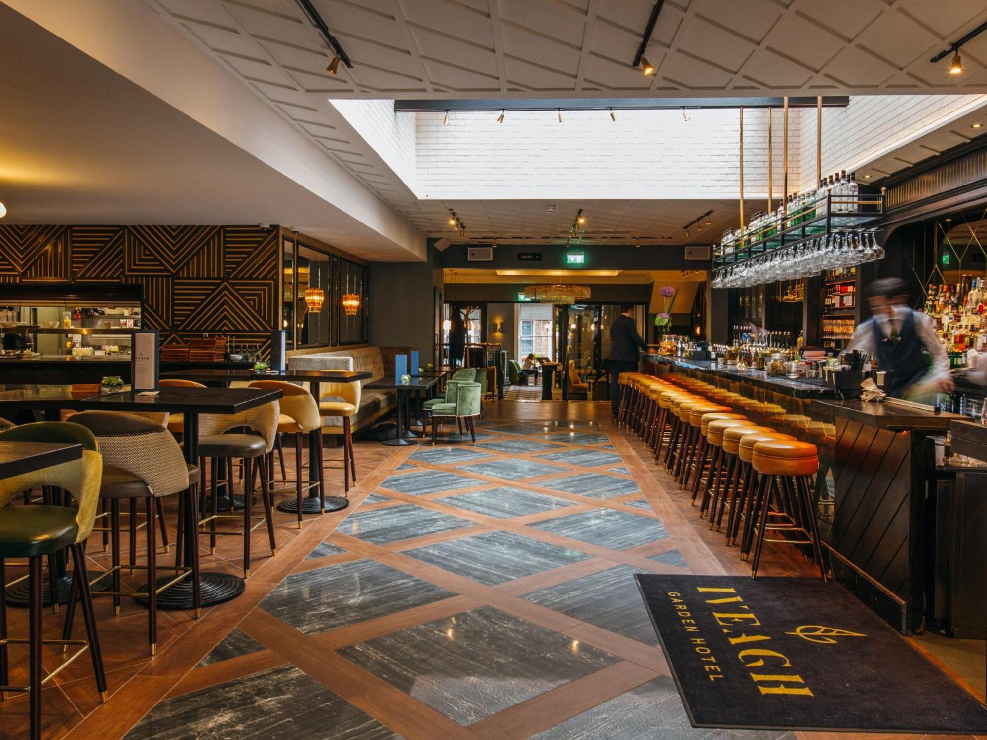 Iveagh Garden Hotel Dublin Exteriör bild